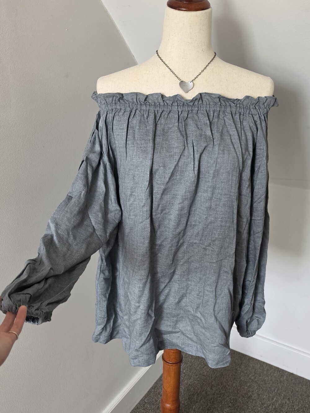 Gold Hawk Linen-blend Peasant Top